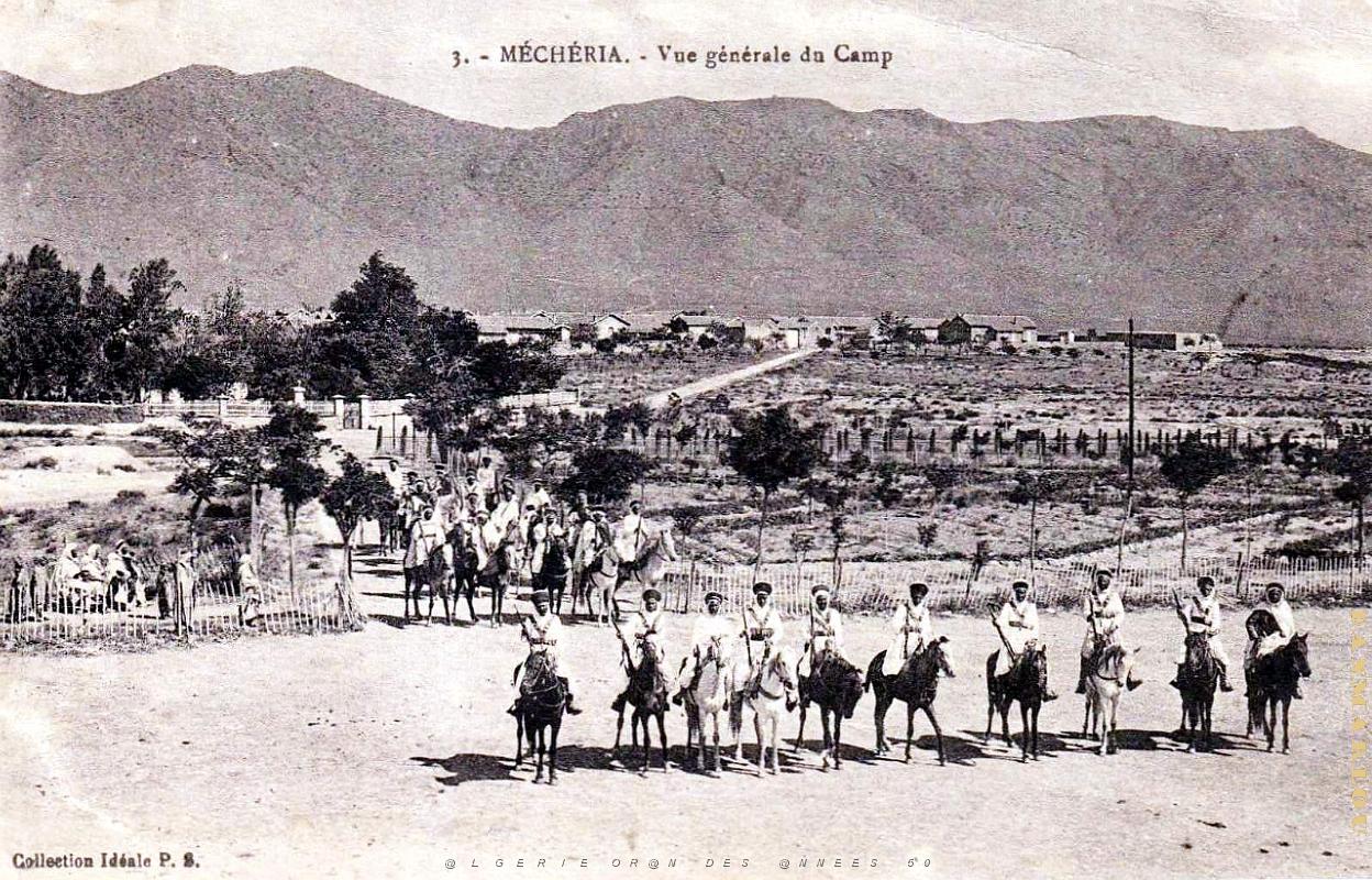 2894- Mecheria - Vue Generale du Camp Militaire.jpg